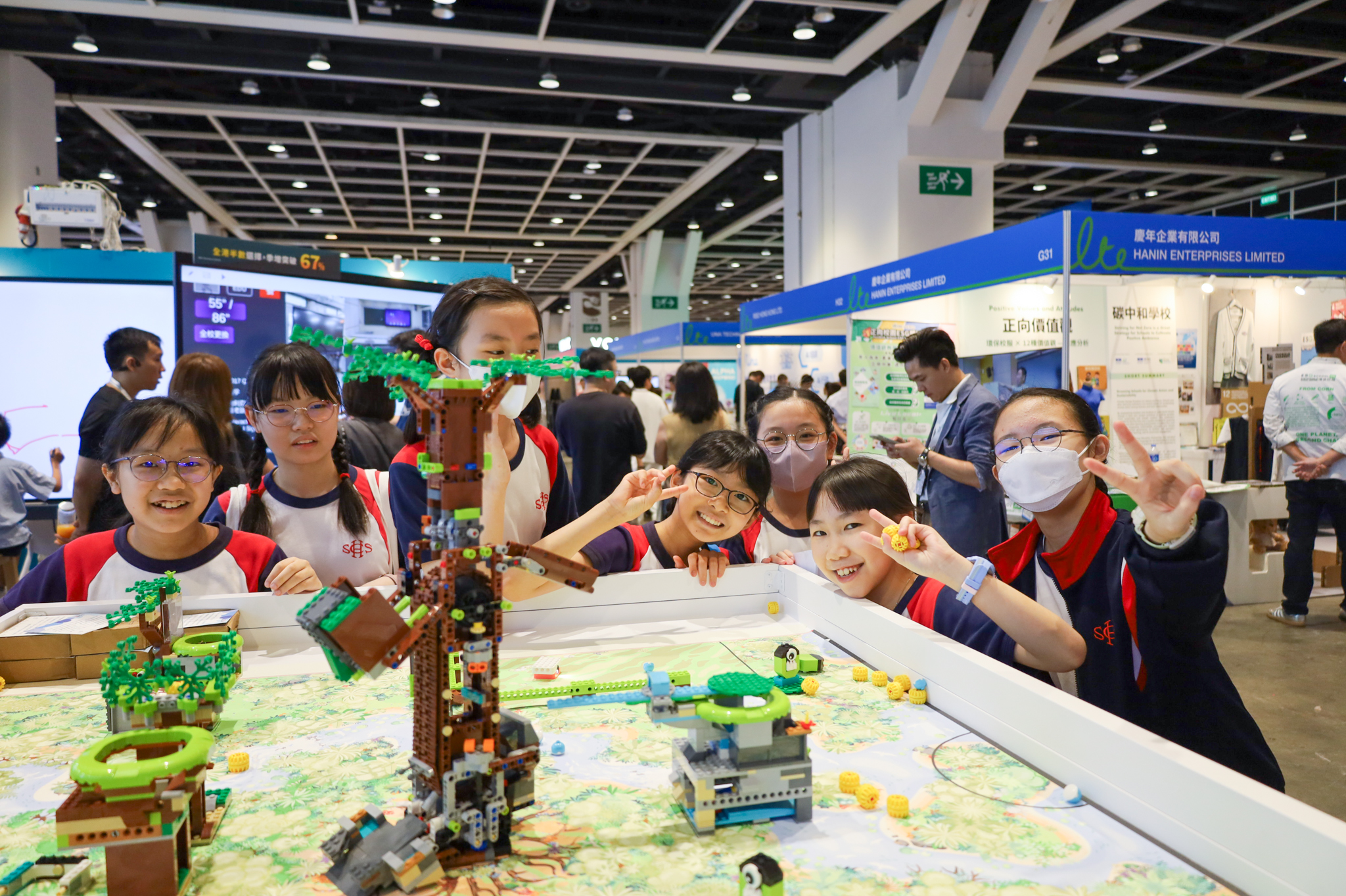 FLL 競賽套裝展示